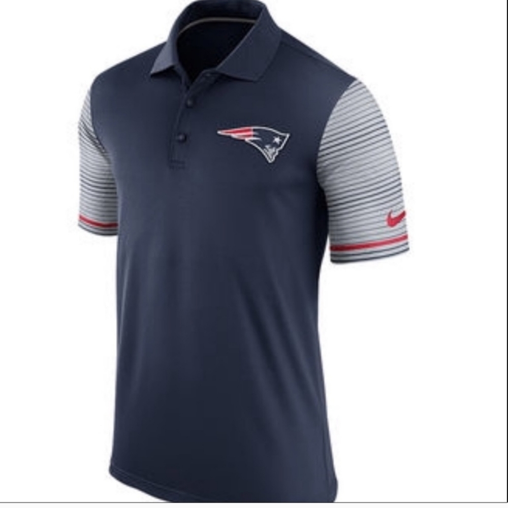 Nike NFL Mens Shirt Size L Blue New England Patriots Polo On Field Apparel Logo